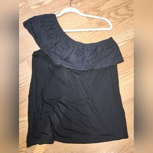 One sleeve ruffle top